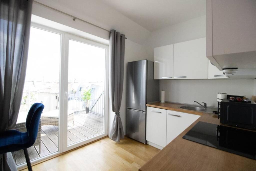 Sunny & Cozy Penthouse With Balcony L Dg4'14 Daire Viyana Dış mekan fotoğraf
